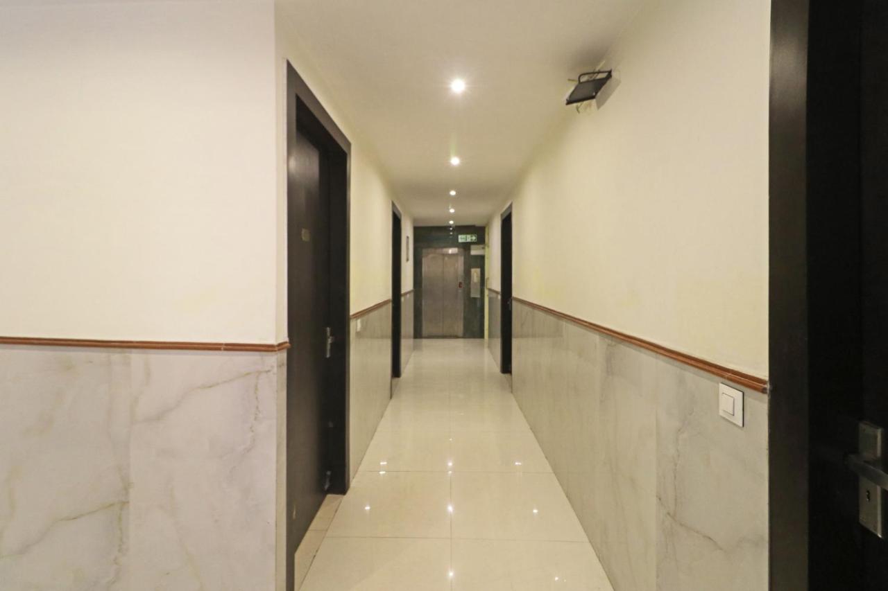 Hotel Paragon Suites Yeni Delhi Dış mekan fotoğraf